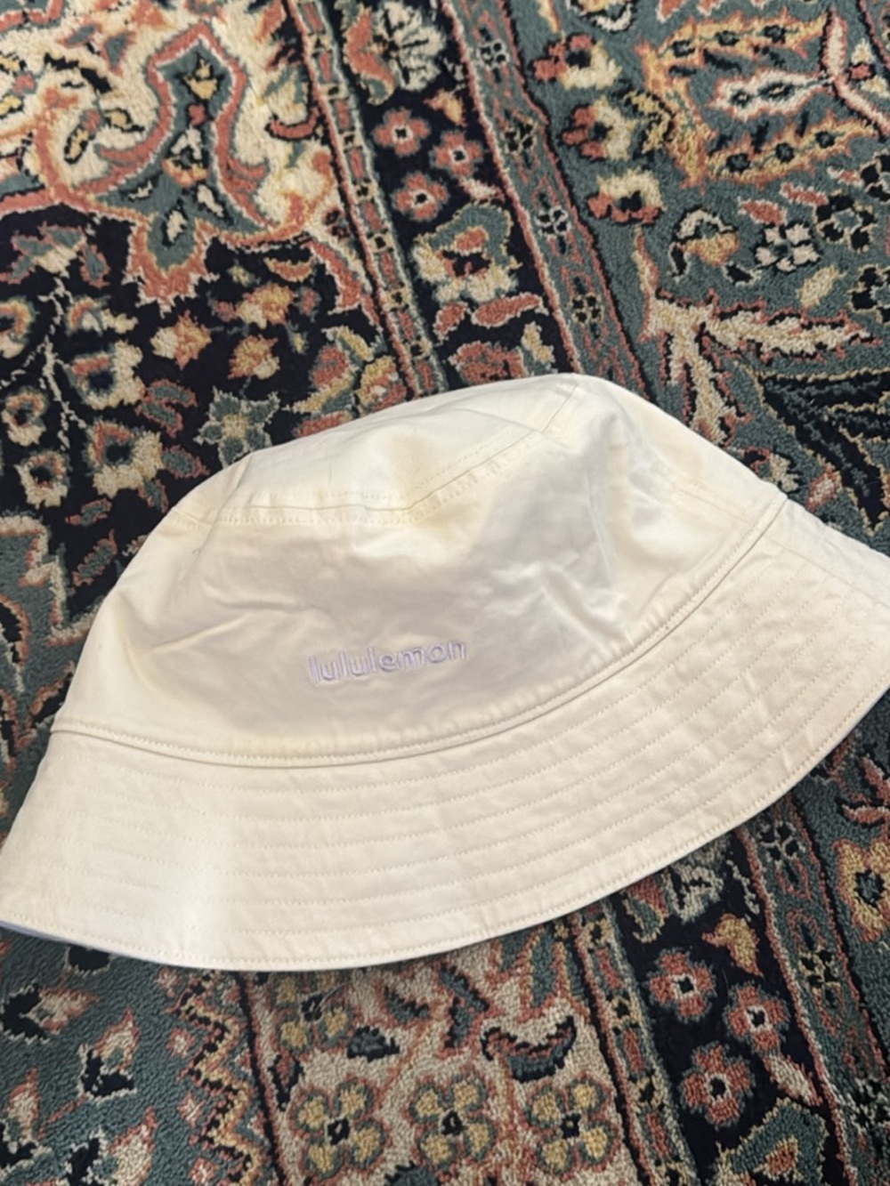 Lululemon Bucket Hat - M/L